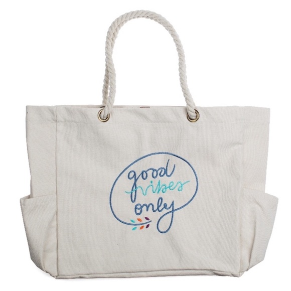 Handbags - Brand New Roomy Quote Tote Bag With Rope Handles